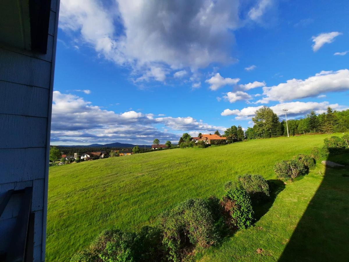 13 Im Haus Dreisessel *