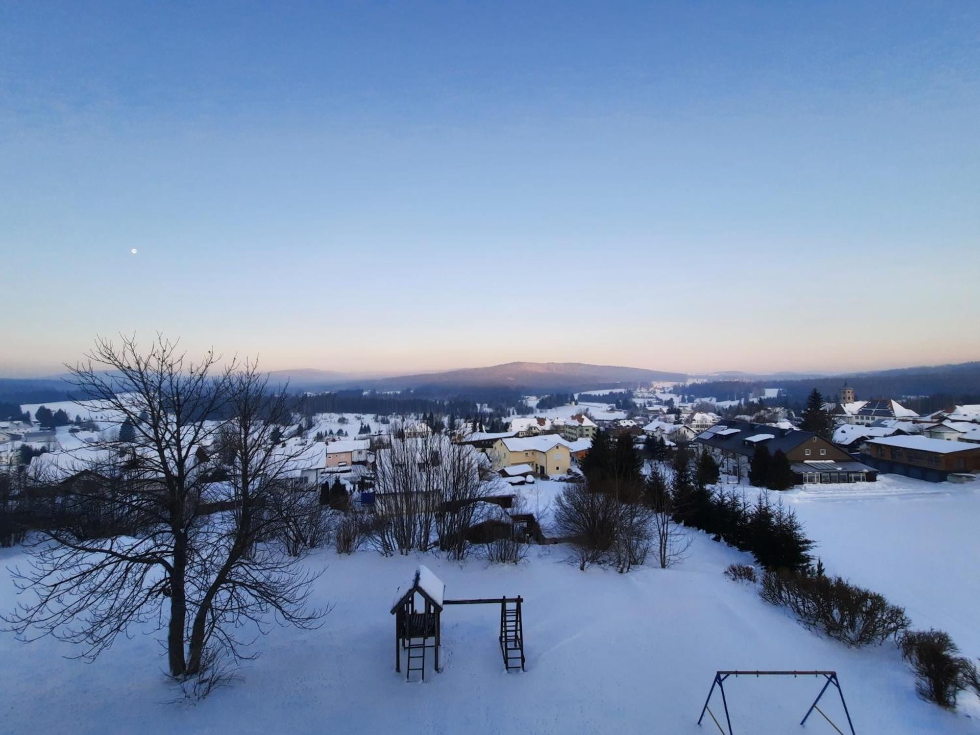 13 Im Haus Dreisessel *